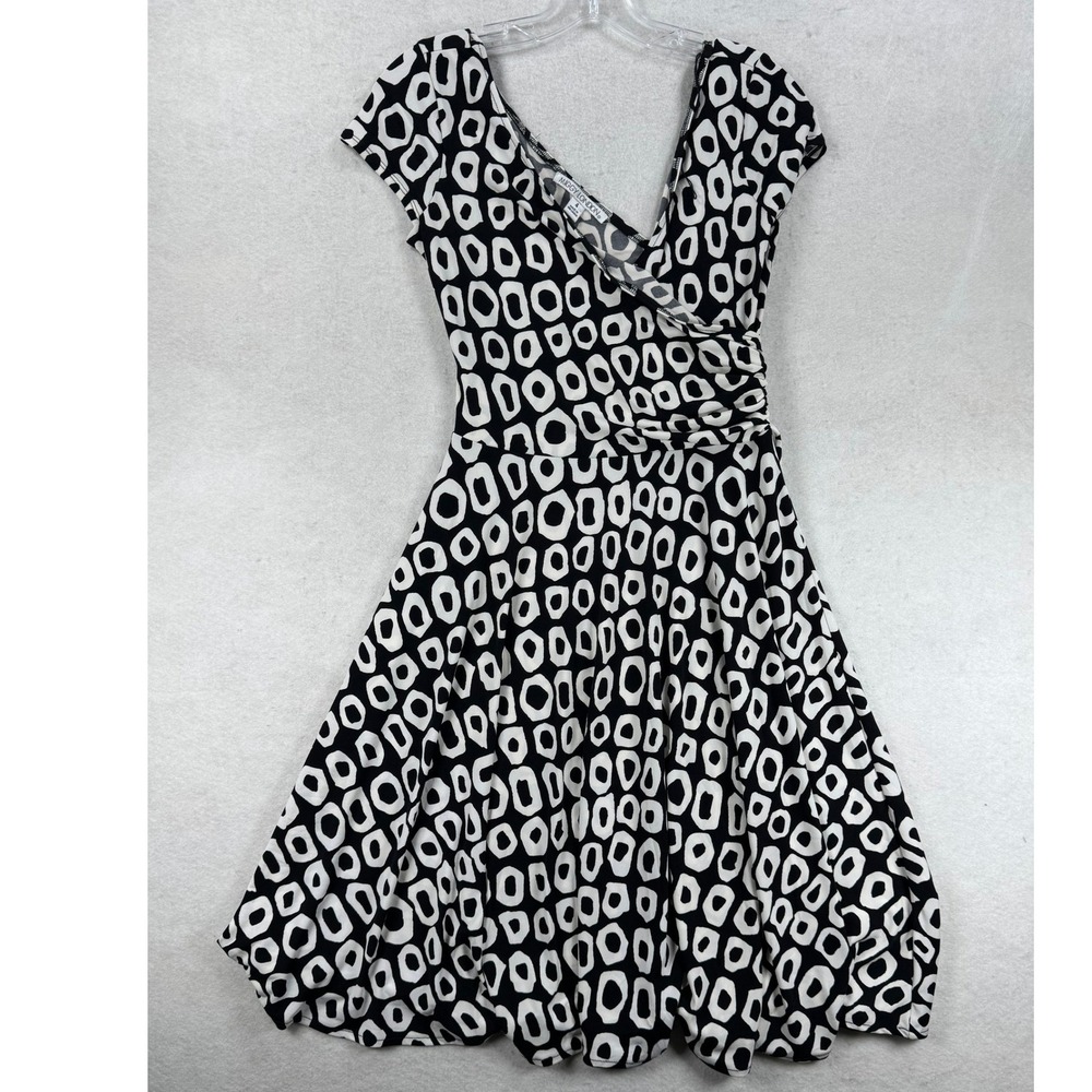 Maggy London Faux Wrap Dress Black White Geometric Print Cap Sleeve Size 4
